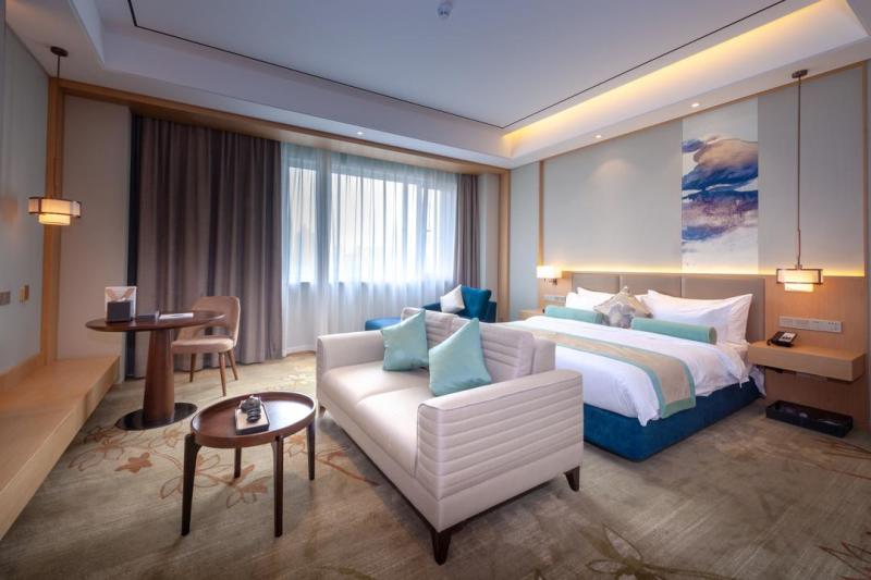 濟南書香世家酒店大堂藝術陳設。標識制作工廠生產參考-[巨匠標識]